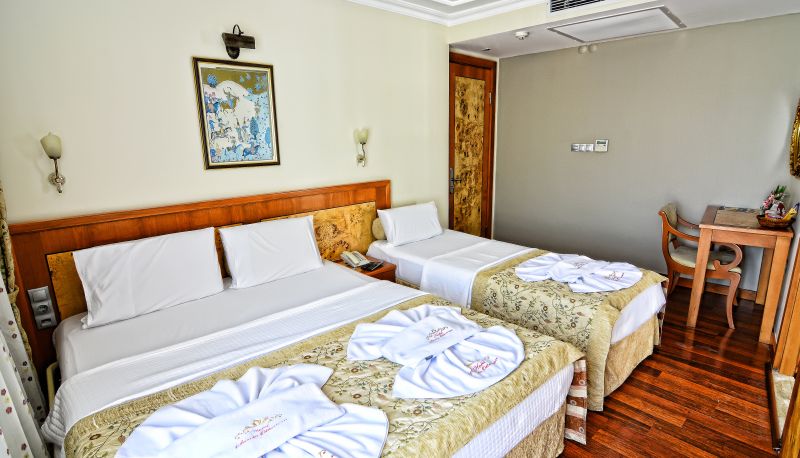 Habitación familiar - Santa Ottoman Boutique Hotel