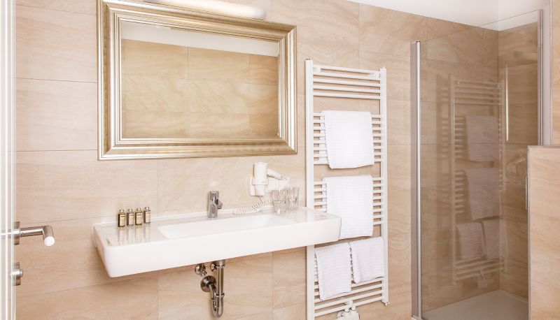Bathroom - Pfeiler´s Bürgerstüberl - Hotel