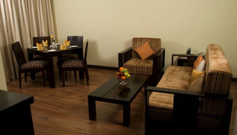 Suite - THE RESIDENCY