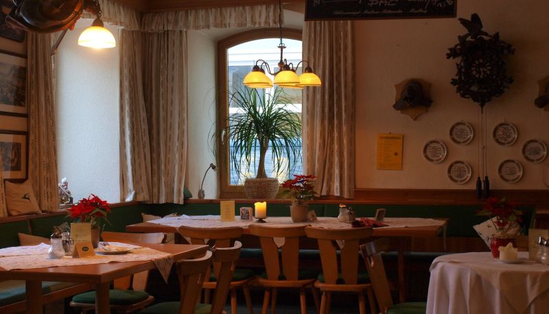Restaurante - Gasthof Pension Dorfner