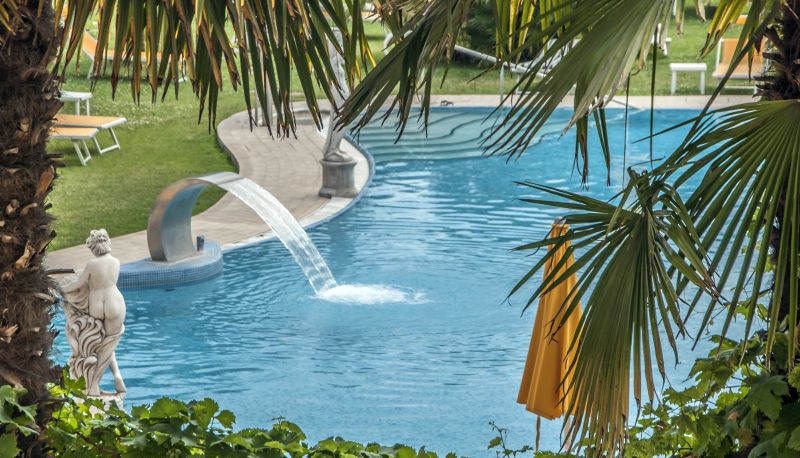 Pool - Terme Helvetia