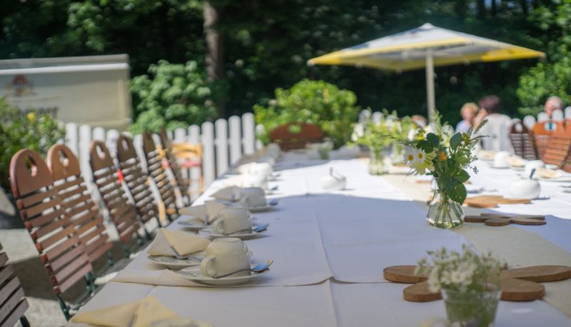 Terrasse - Bergwirtschaft Bieleboh Bergbaude und Hotel