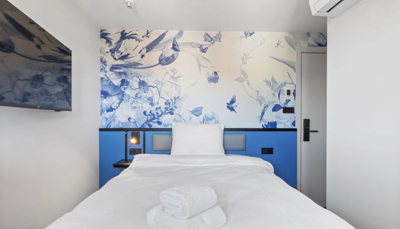 Standard room (single) - Dutch Design Hotel Vondelpark