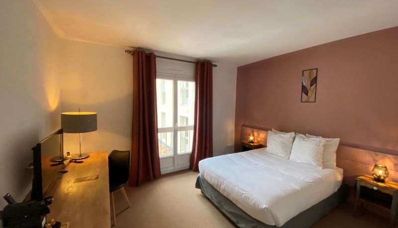 Camera standard (doppia) - Logis Hotel Medieval Hôtel Médiéval