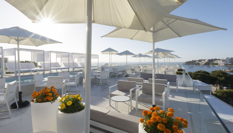 Terraza - Reverence Mare Hotel