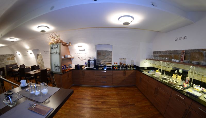 Salle de petit-déjeuner - Enztal Garni