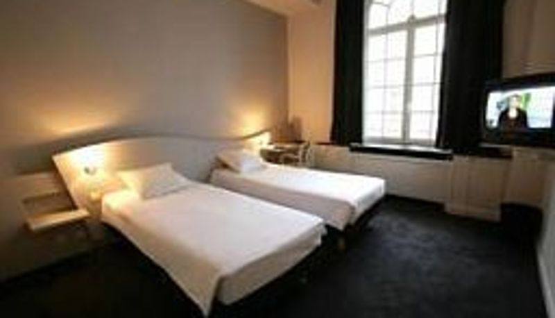 Room - La Royale