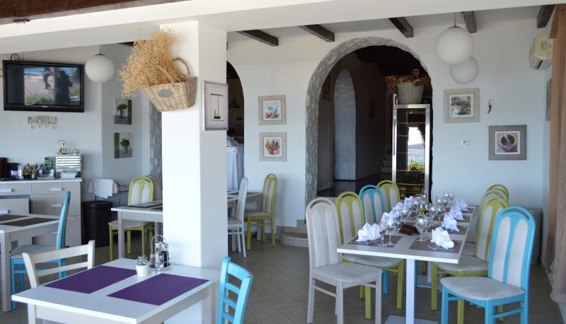 Sala prima colazione all'interno del ristorante - Delfin Pansion