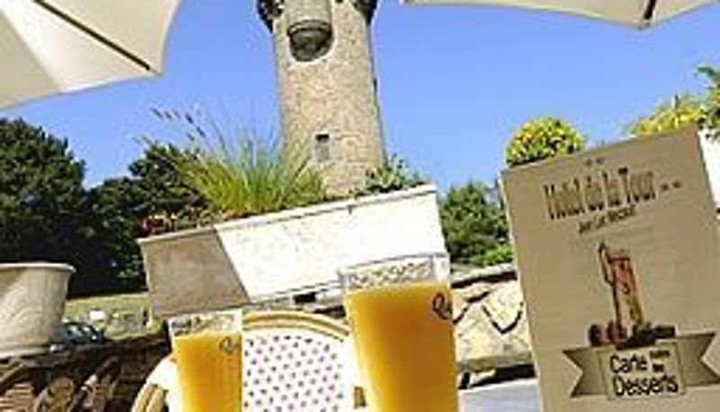 Terraza - De la Tour Logis