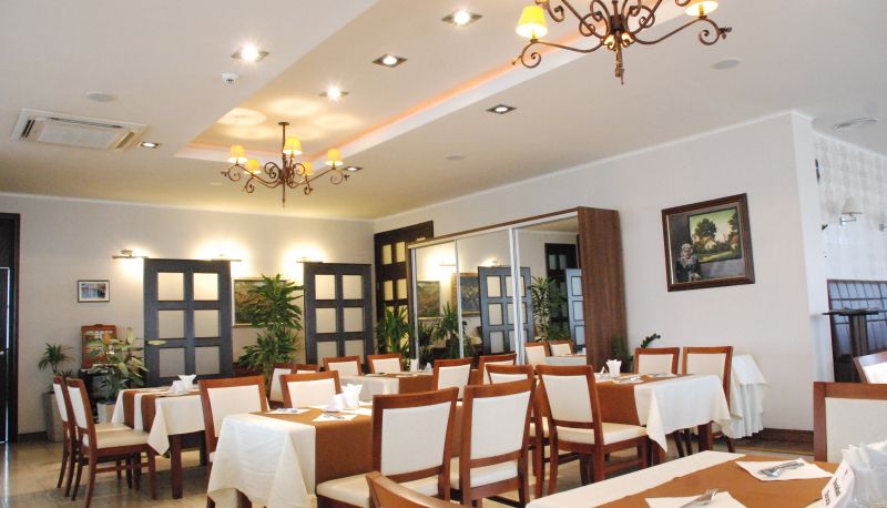 Frühstücksraum innerhalb des Restaurants - Srbija