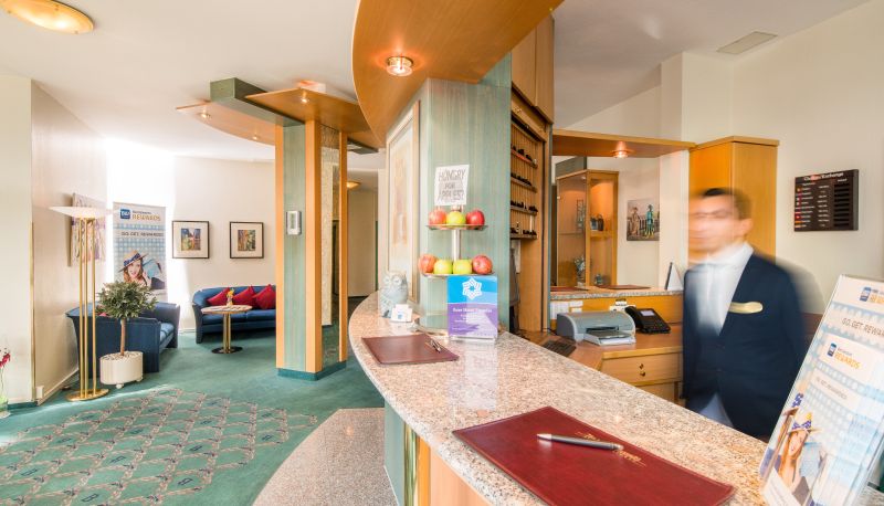 Reception - PLAZA INN Blankenburg Ditzingen Sure Hotel Collection