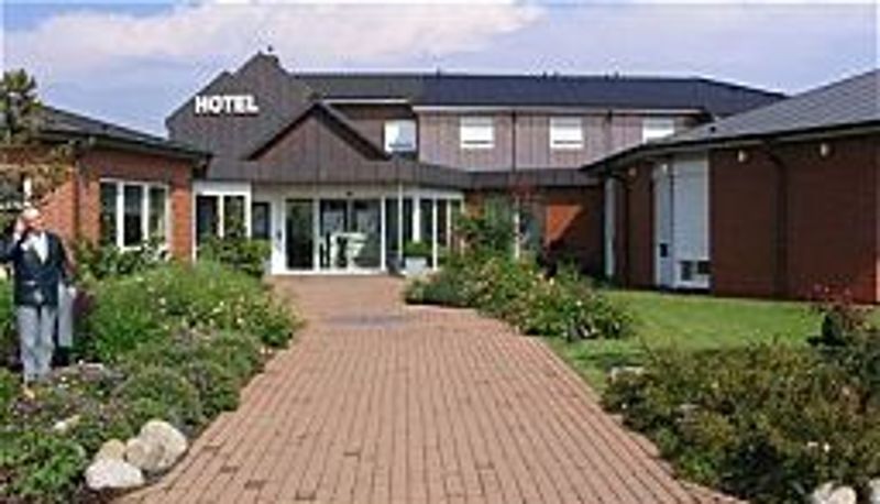 Exterior view - POP Hotel Wolfsburg Sandkamp