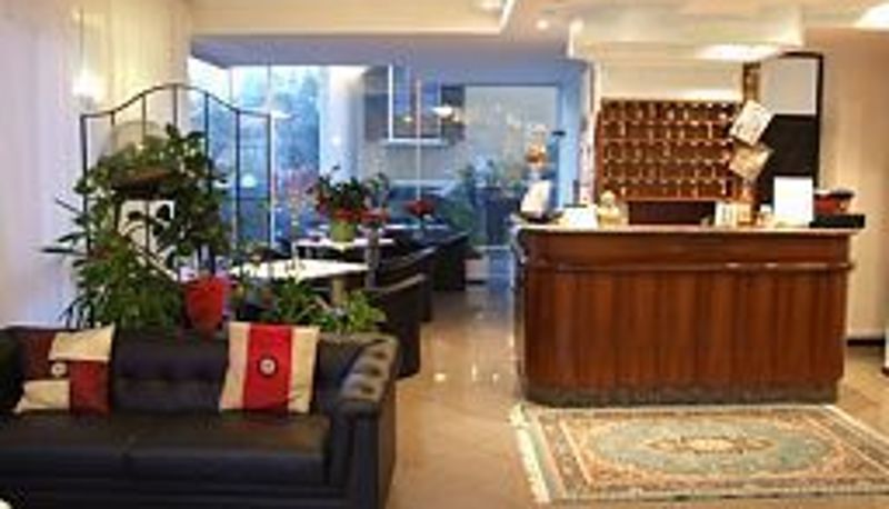 Reception - Mediterraneo