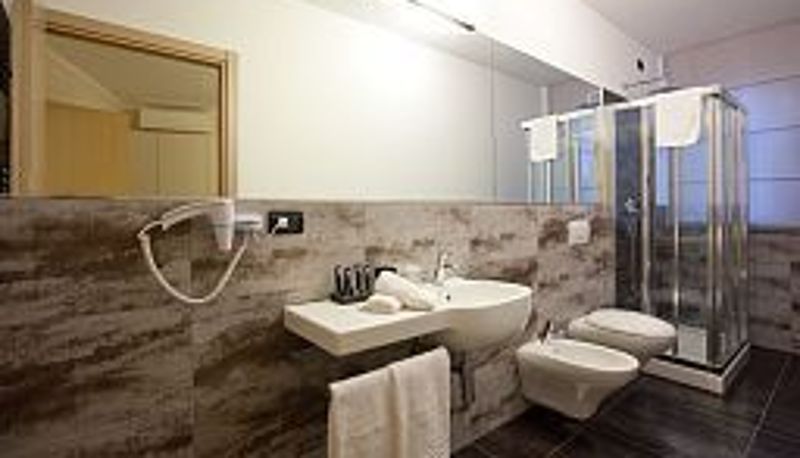 Łazienka - La Meridiana Hotel