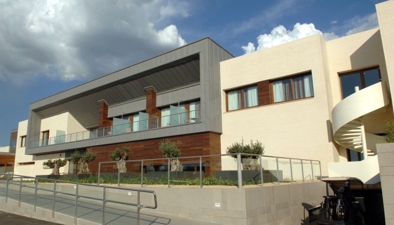 Zewnętrzna część hotelu - Sercotel Encin Golf