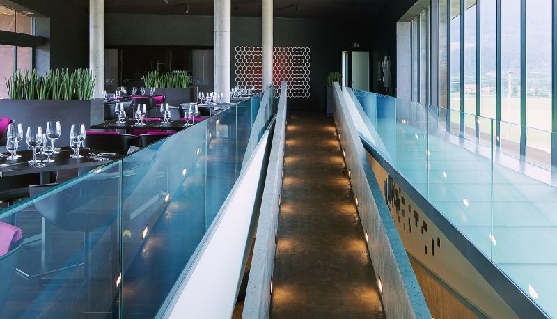 Restaurant - Miura Hotel