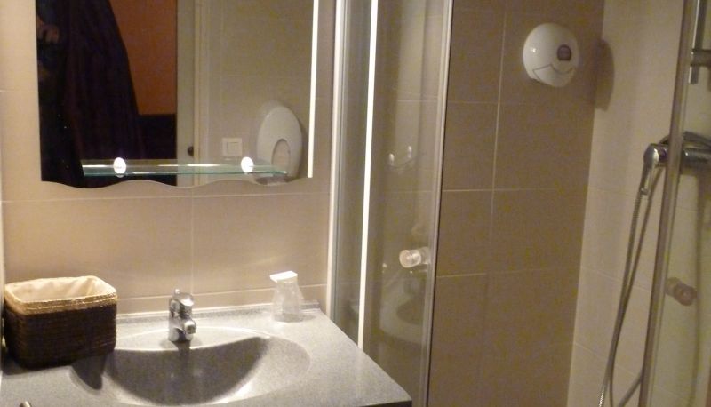 Salle de bain - Ad-Cyber Hotel