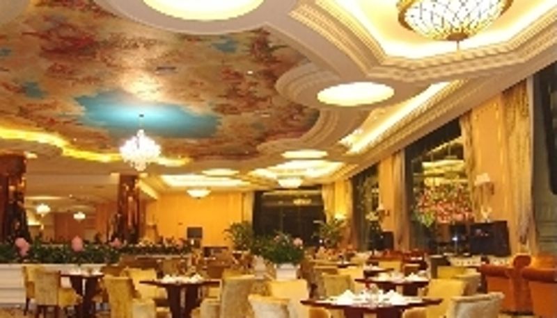 Breakfast room within the restaurant - Country Garden Phoenix
