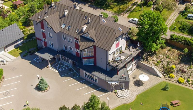 Zona exterior del hotel - Willa Kłodzko-Zacisze