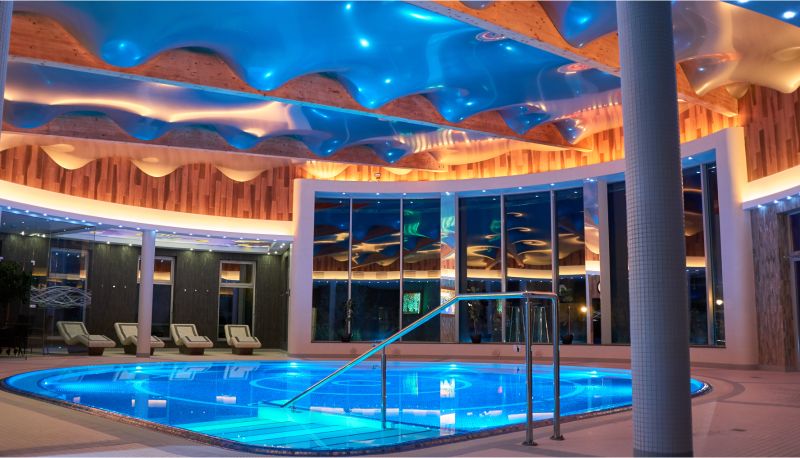 Zwembad - Wellness Medical Spa Unitral