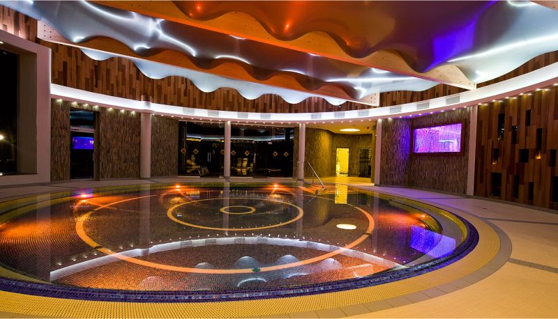 Zwembad - Wellness Medical Spa Unitral