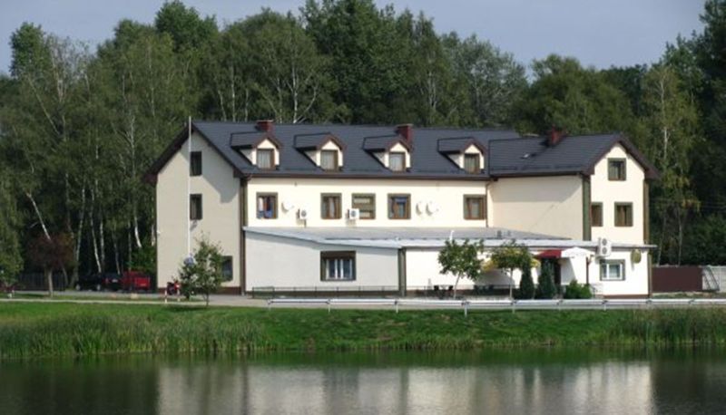Buitenruimte van het hotel - Czardasz