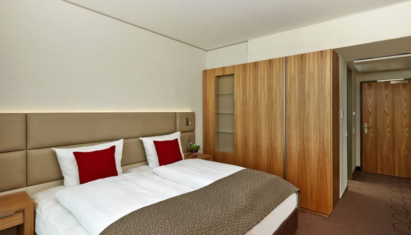 Standard room (single) - H4 Hotel Muenchen Messe