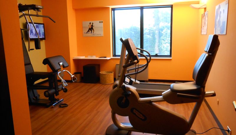 Gimnasio - De La Ville