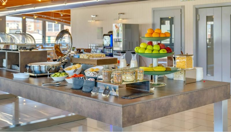 Ontbijtzaal - B&B Hotel Milano La Spezia