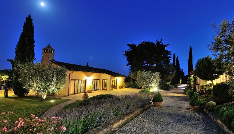 Buitenruimte van het hotel - Ripa Relais Colle del Sole