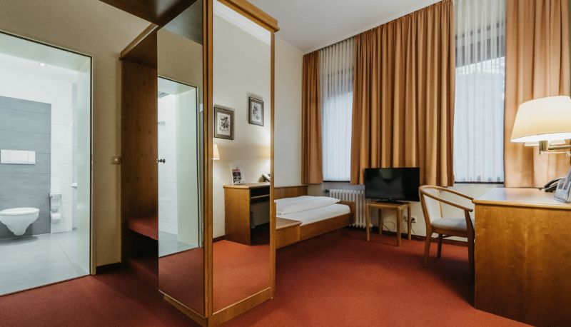 Standardzimmer (Einzel) - Hotel Marschiertor Aachen