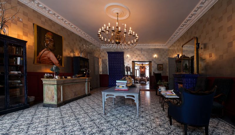 Recepción - Kau Manor