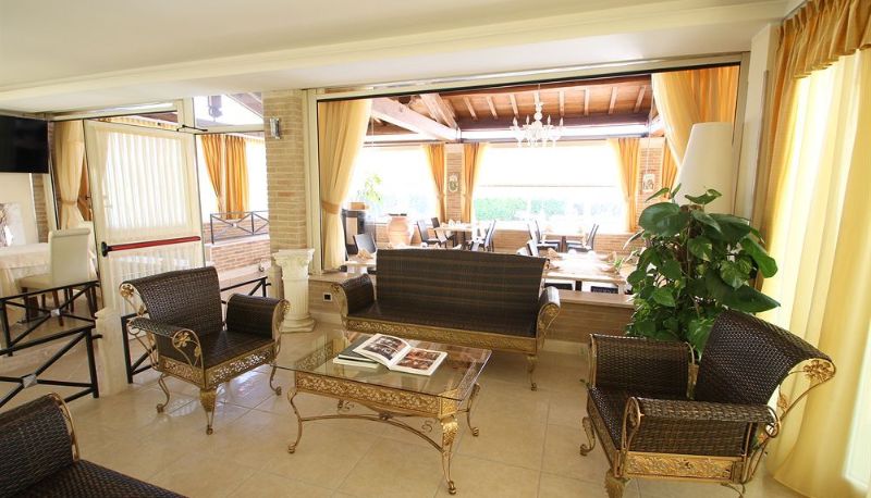 Lobby - Villa Tirreno