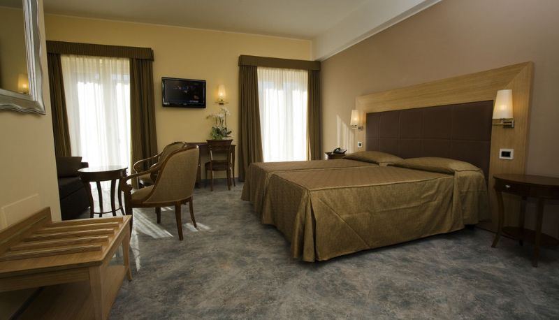 Standardzimmer - Villa Tirreno