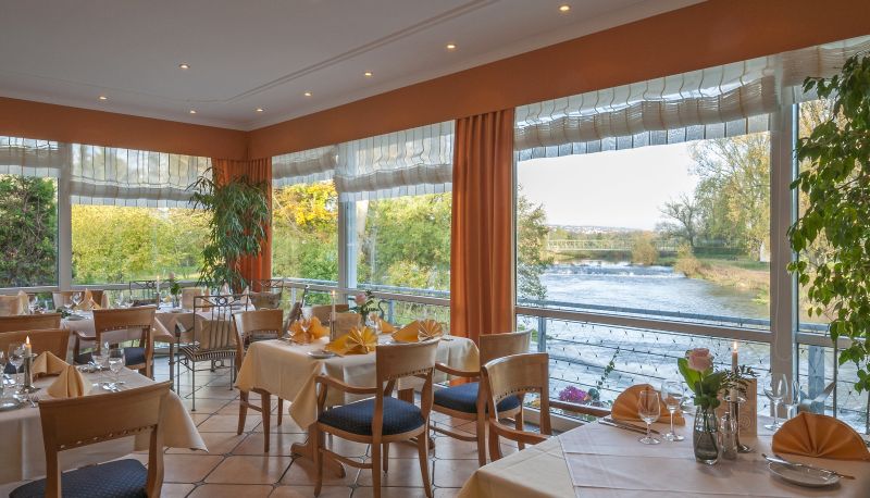 Ontbijtzaal in het restaurant - Naunheimer Mühle