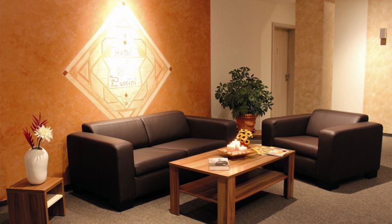 Lobby - Puccini