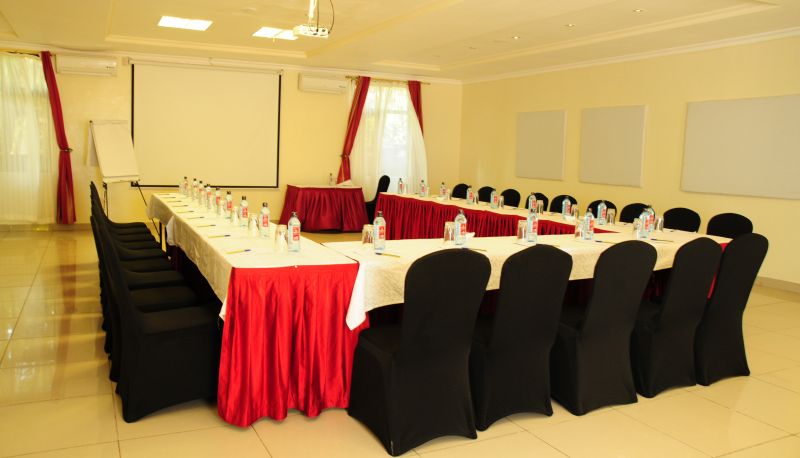 Sala de reuniones - PrideInn Hotel Lantana