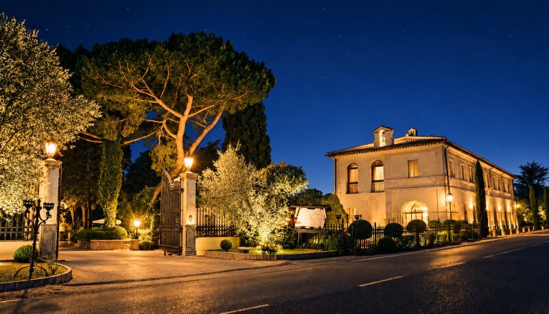 Otel açık alanı - Relais Il Postiglione Antica Posta Dei Chigi