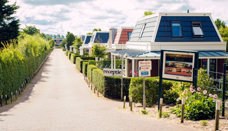 Hotel outdoor area - Bungalowparck Tulp & Zee