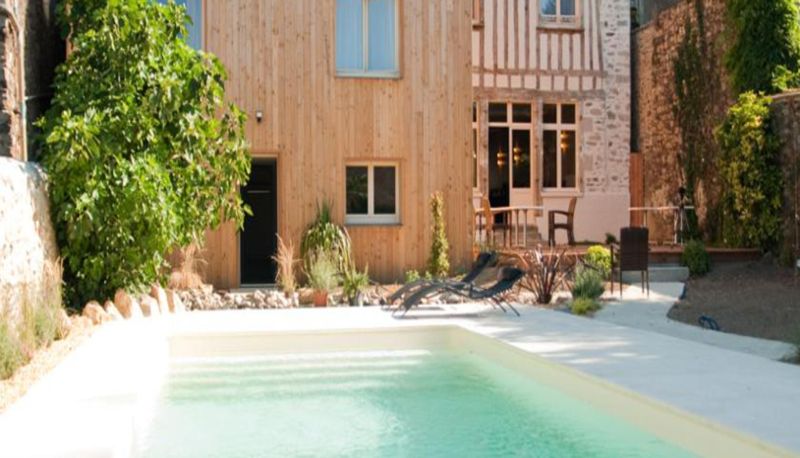Piscina - Auberge Dupuytren Logis