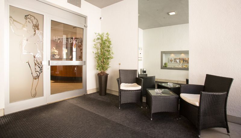 Zona exterior del hotel - Hotel Engel