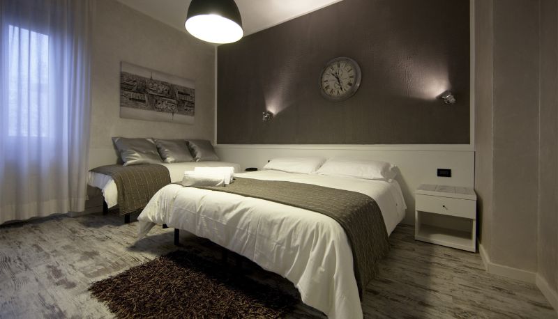 Pokój trzyosobowy - Piccolo Hotel Allamano
