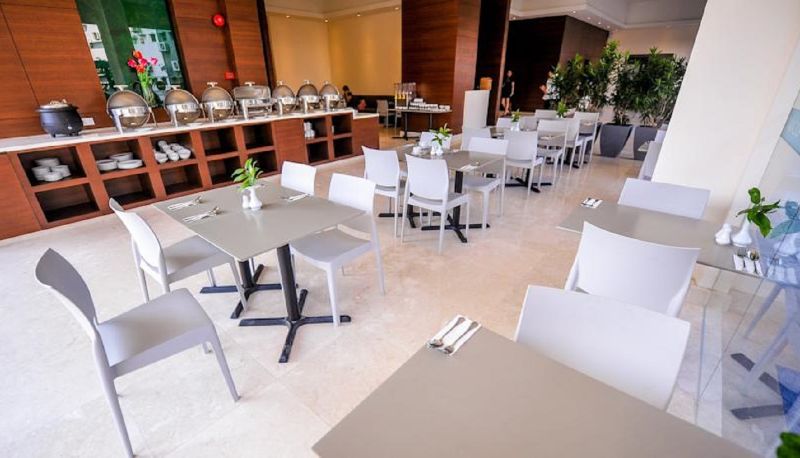 Restaurant - Rocana Hotel