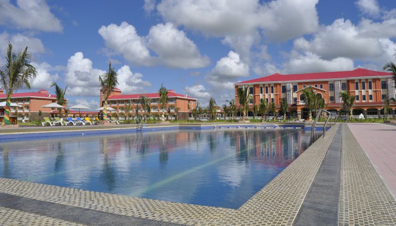 Pool - Golden Peacock Resort Hotel