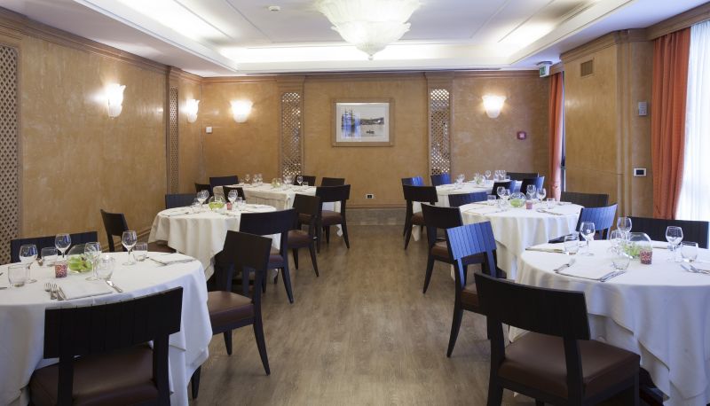 Restaurant - Starhotels Vespucci