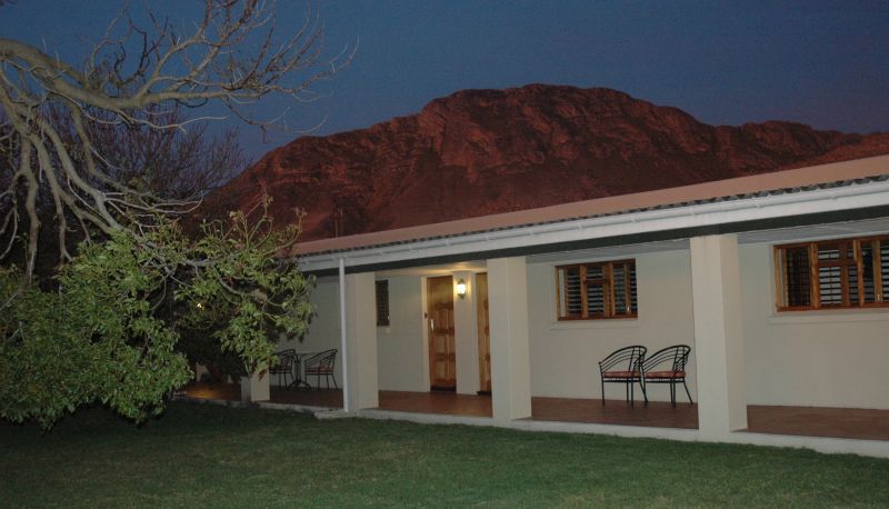 Zona exterior del hotel - Sea Villa Glen Craig