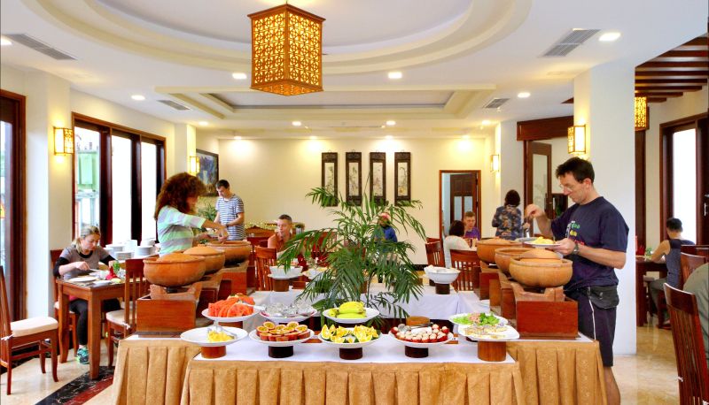 Buffet - Kiman Hoian Hotel