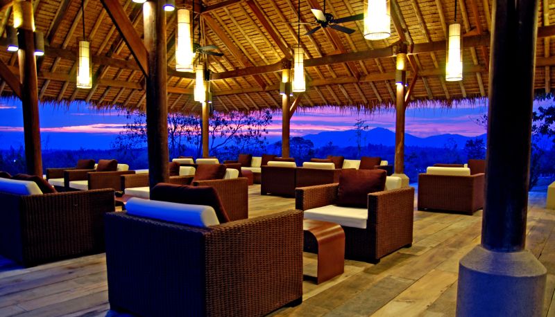 Bar - Guti Resort by AKA