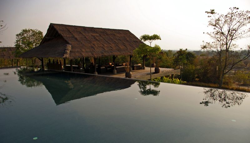 Bar - Guti Resort by AKA