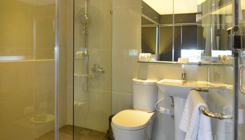 Badezimmer - Azumi Boutique Hotel
